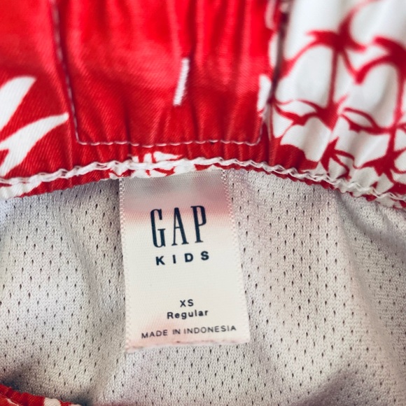 Gap Swim Trunks XS - Picture 2 of 3